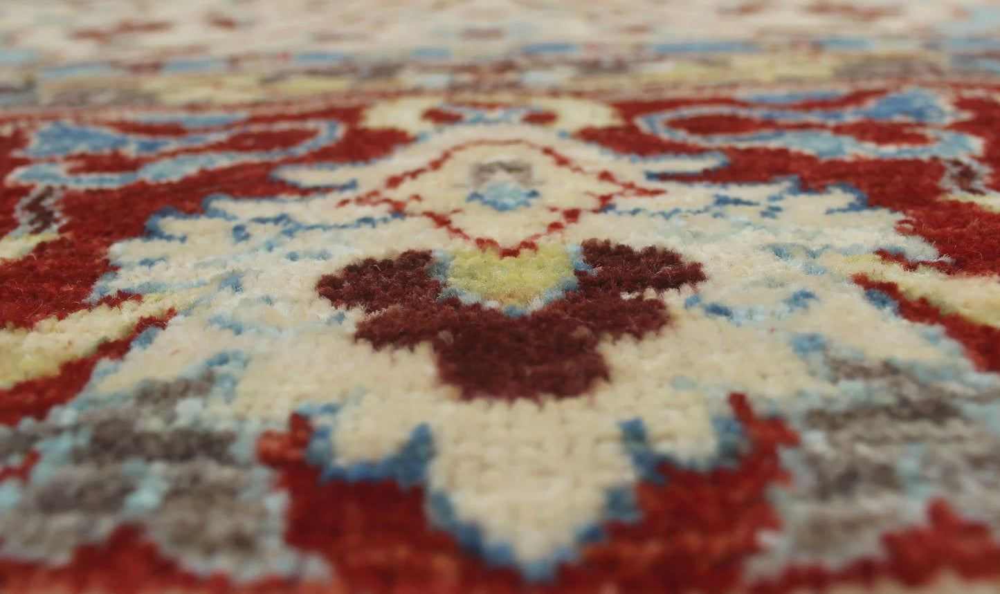 Aria Quinton Ivory/Red Rug, 7'10" x 9'11"