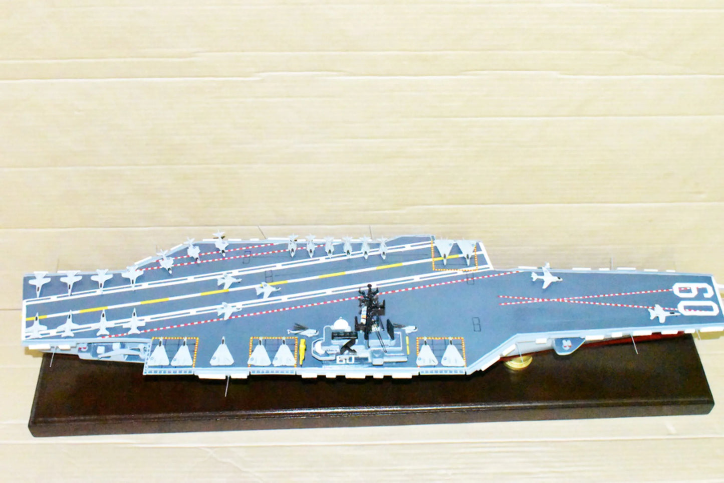 USizeSize Sizearatoga CV-60 Aircraft Carrier Model,Navy,Sizecale Model,Mahogany,Forrestal Class